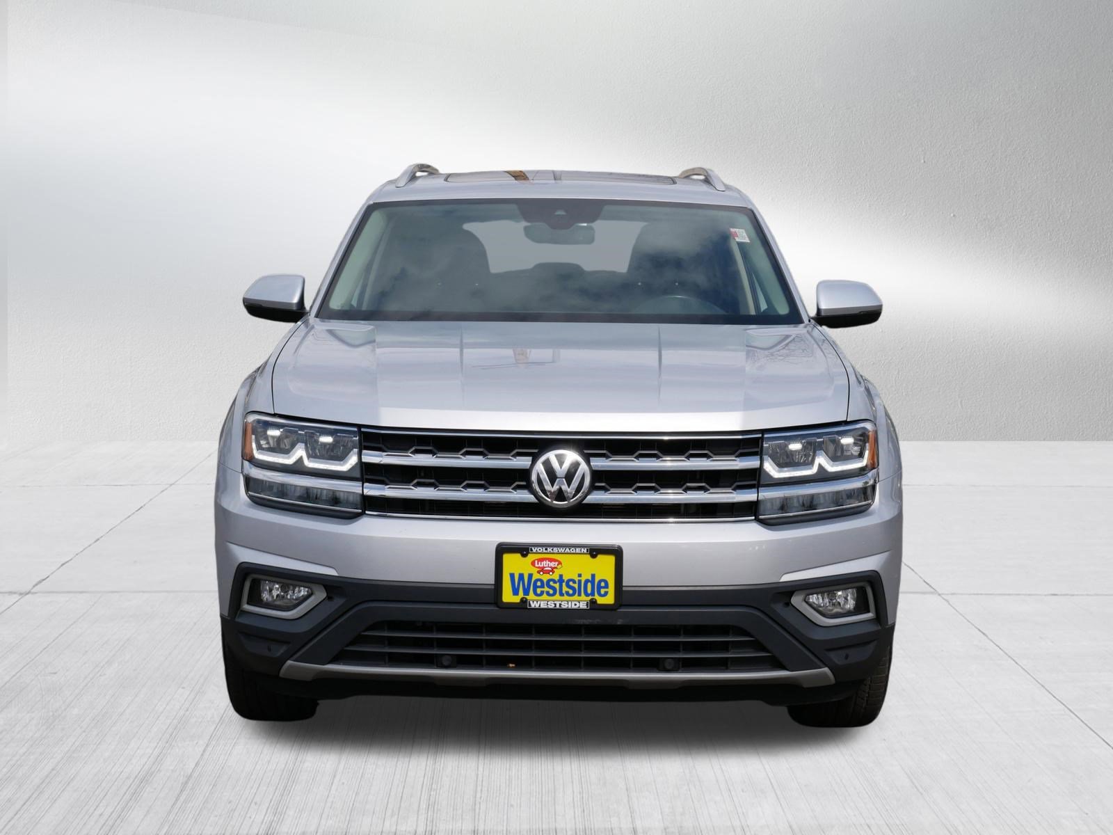 Used 2018 Volkswagen Atlas SEL FWD image 2