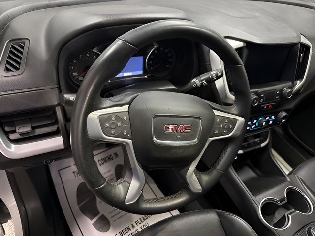 Used 2024 GMC Terrain SLT AWD/4WD image 19