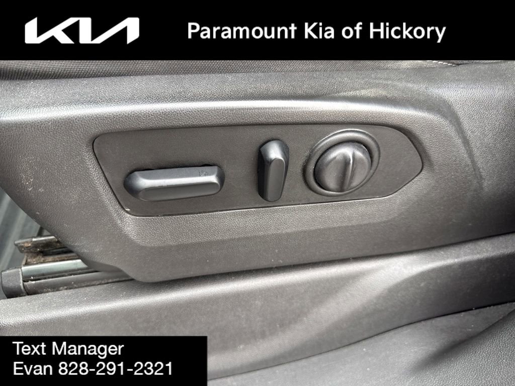 Used 2019 Chevrolet Silverado 1500 LT w/ All-Star Edition image 7