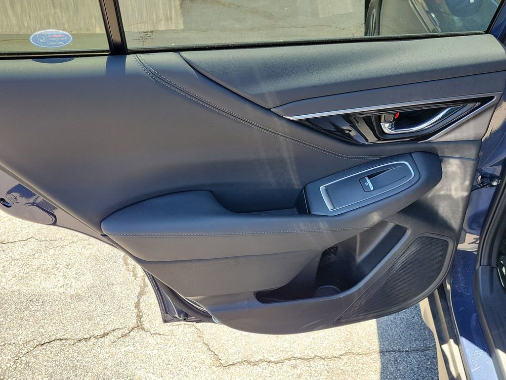 Certified 2025 Subaru Outback Touring w/ Popular Package #2 AWD/4WD image 10