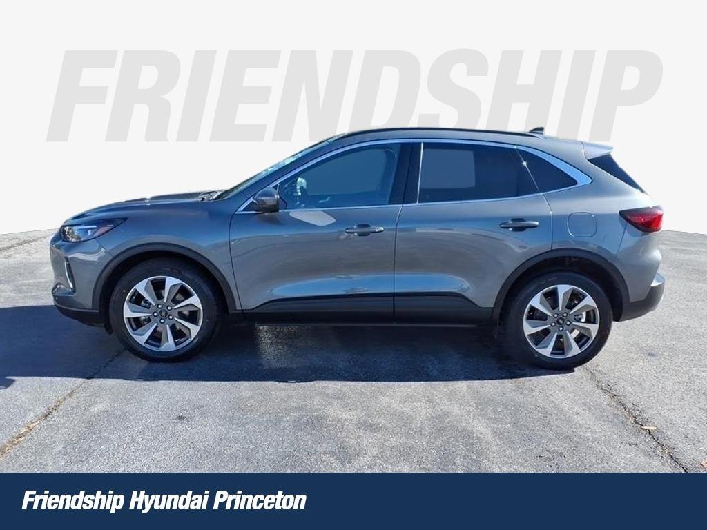 Used 2023 Ford Escape Platinum