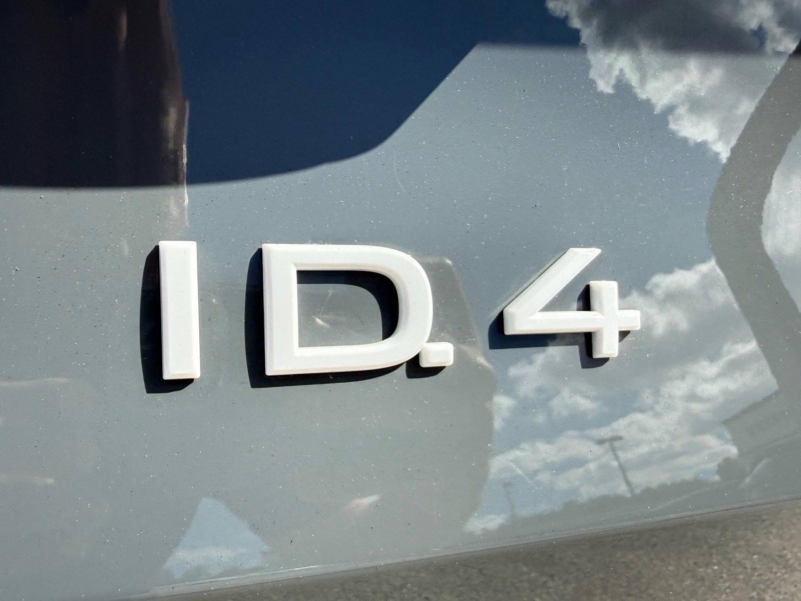 Used 2024 Volkswagen ID.4 Pro S image 19