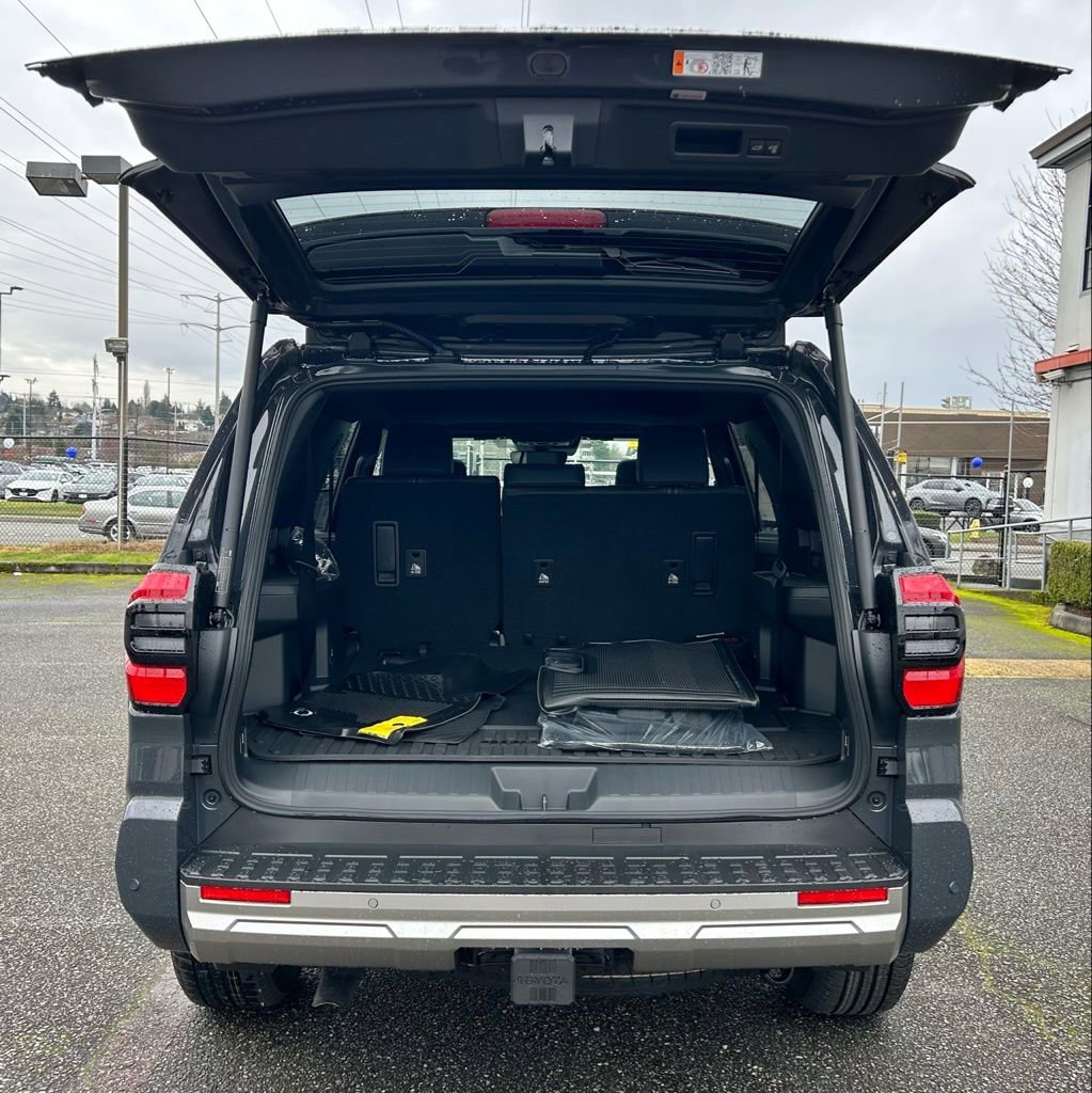 New 2026 Toyota 4Runner Limited AWD/4WD image 26