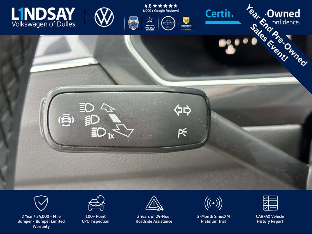 Certified 2022 Volkswagen Tiguan SE R-Line image 25