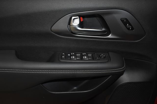 New 2026 Chrysler Pacifica Select image 26