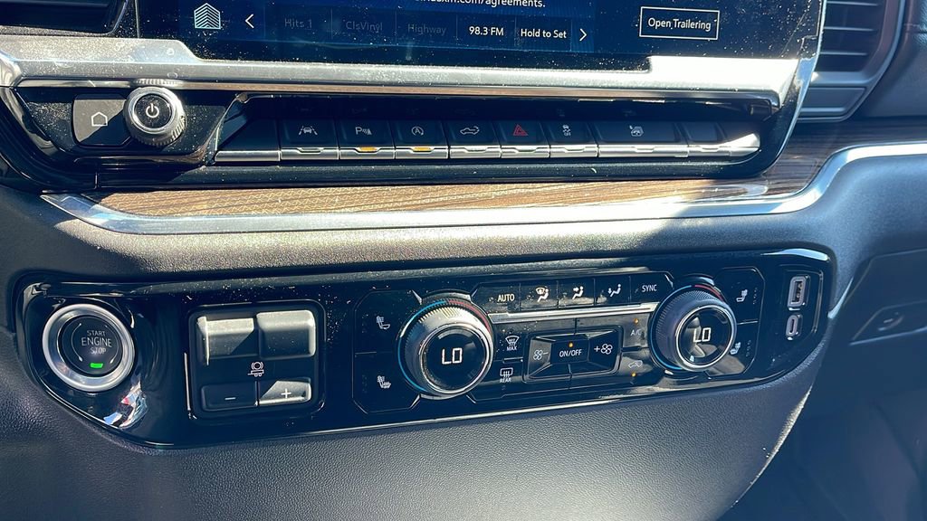 Used 2025 Chevrolet Silverado 1500 LT w/ Safety Package image 21