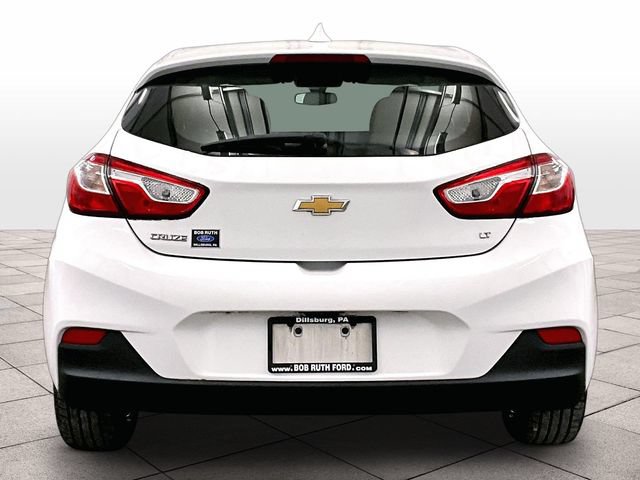 Used 2018 Chevrolet Cruze LT FWD image 4