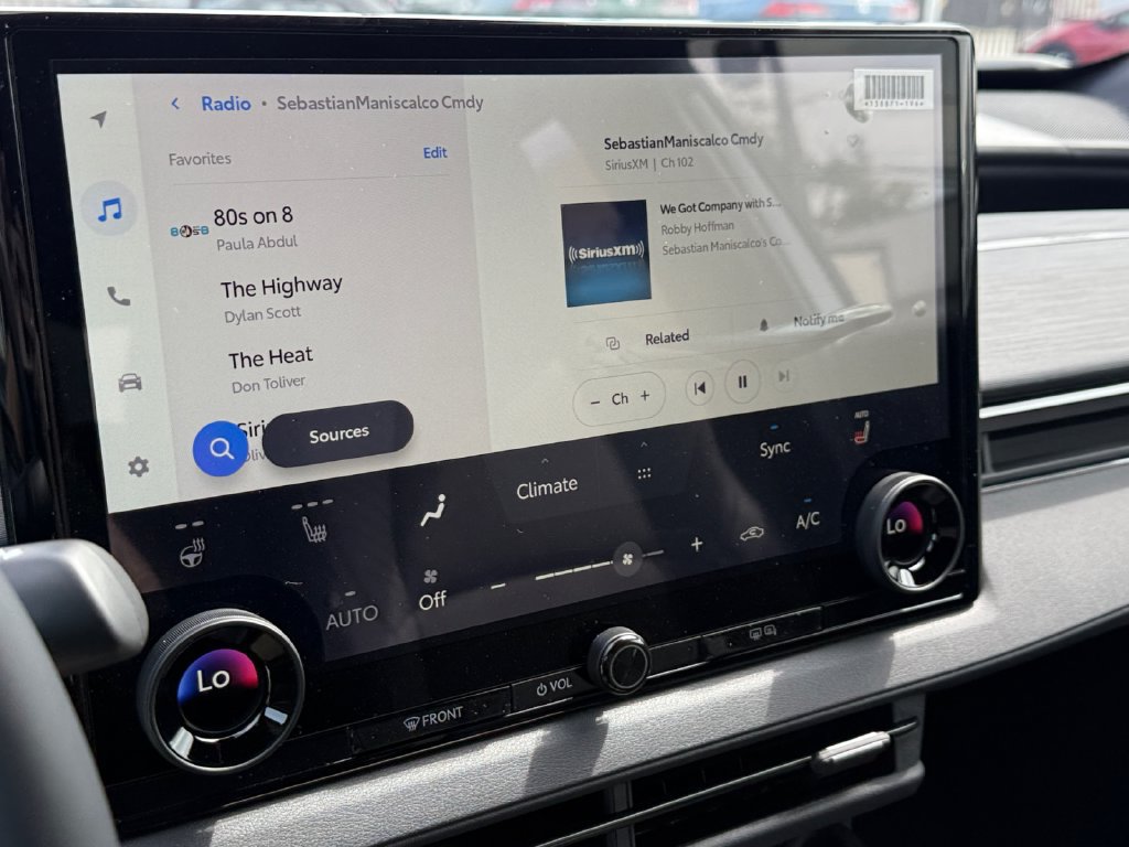 New 2026 Toyota C-HR AWD/4WD image 34