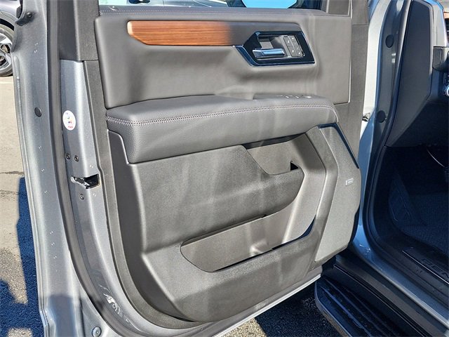 New 2026 GMC Yukon Denali image 11