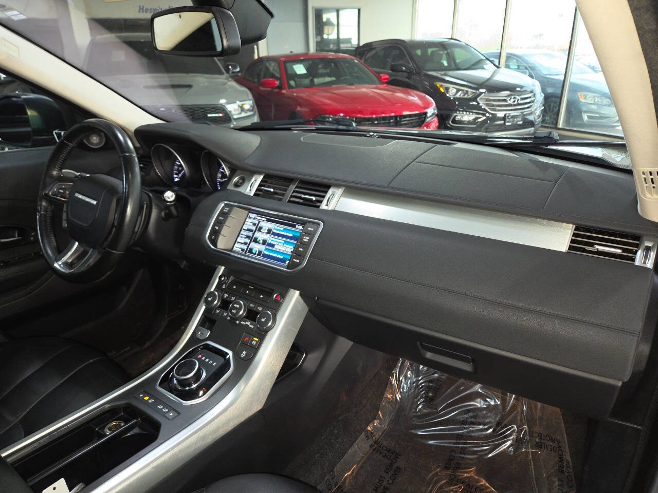 Used 2015 Land Rover Range Rover Evoque Pure Plus AWD/4WD image 31