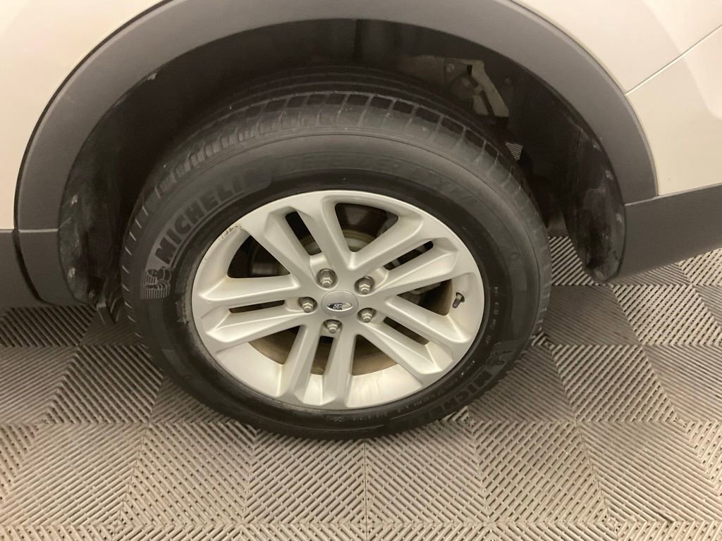 Used 2013 Ford Explorer XLT AWD/4WD image 5