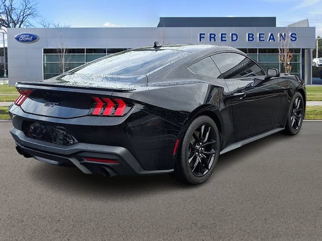 Used 2025 Ford Mustang GT RWD image 7