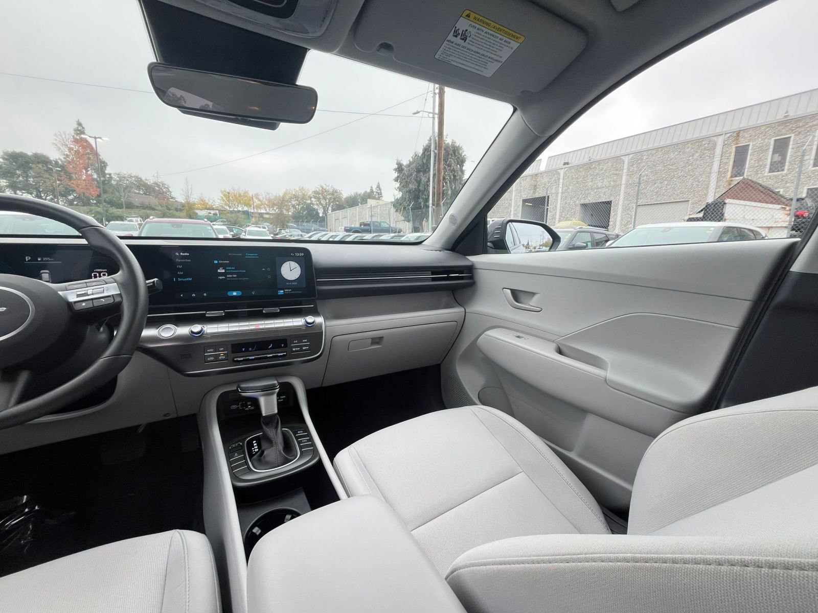 Used 2025 Hyundai Kona SEL image 35