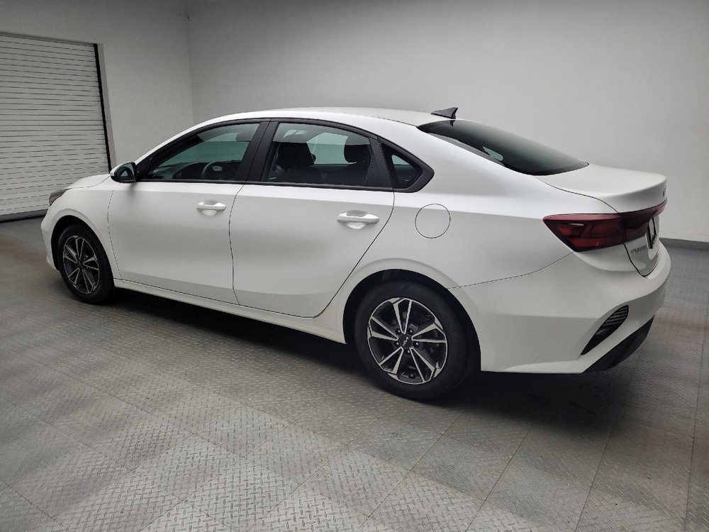Used 2023 Kia Forte LXS FWD image 3
