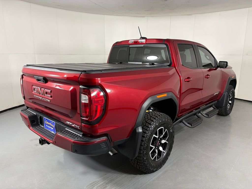 Used 2026 GMC Canyon AT4X AWD/4WD image 8