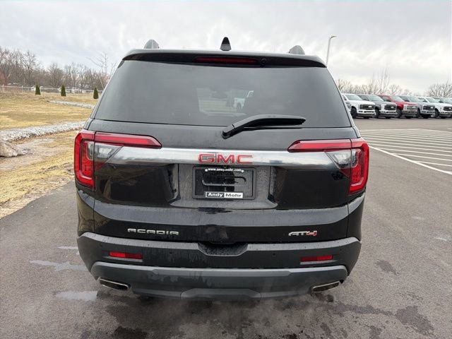 Used 2023 GMC Acadia AT4 w/ Technology Package image 8