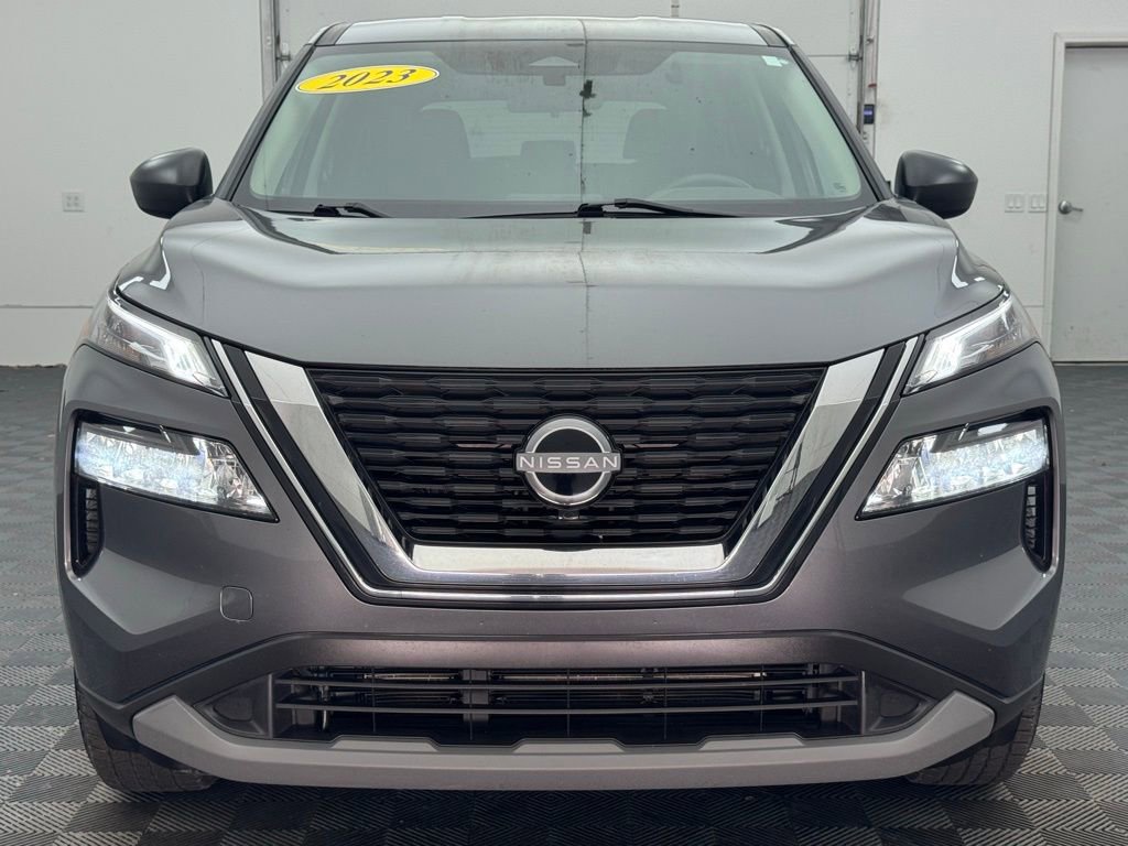 Used 2023 Nissan Rogue S FWD image 12