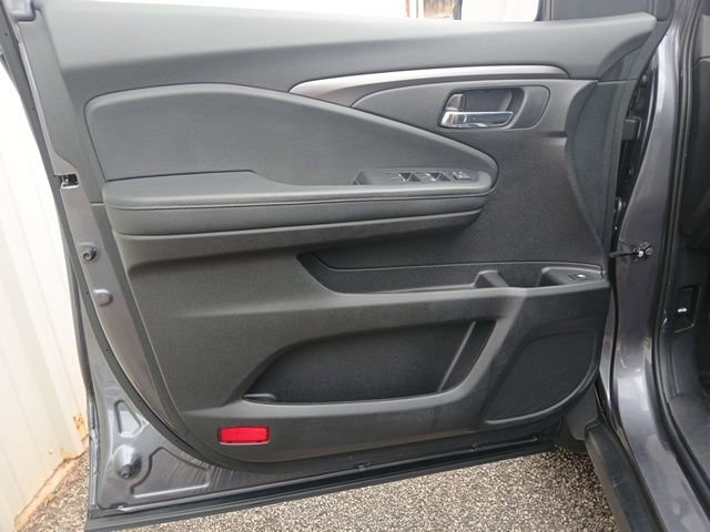 Used 2021 Honda Passport Sport image 42