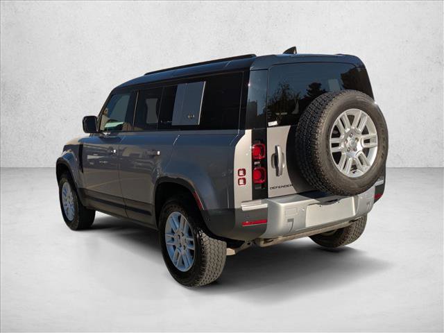 Used 2023 Land Rover Defender 110 S image 8