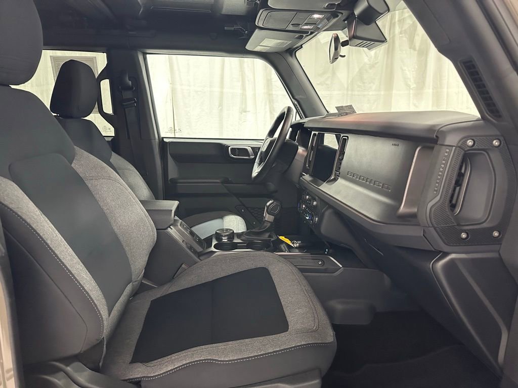 Used 2025 Ford Bronco Big Bend image 56