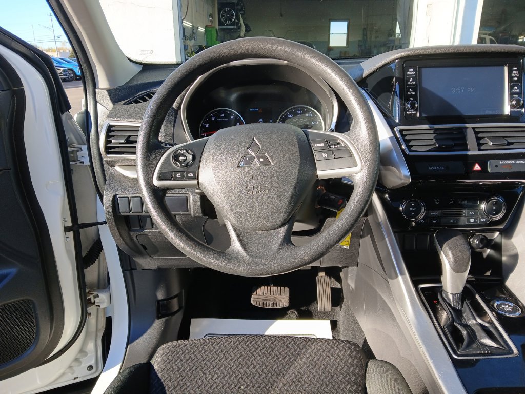 Used 2019 Mitsubishi Eclipse Cross ES AWD/4WD image 14