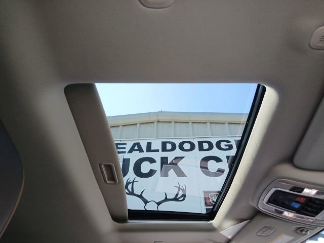 New 2026 RAM 2500 Limited AWD/4WD image 36