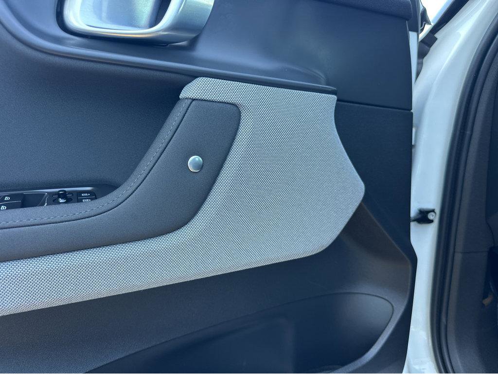 Used 2022 Polestar Polestar 2 w/ Pilot Package image 34