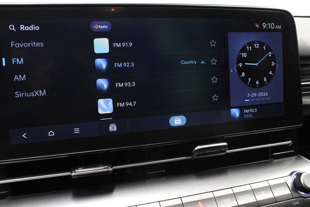 Used 2024 Hyundai Kona SE AWD/4WD image 2