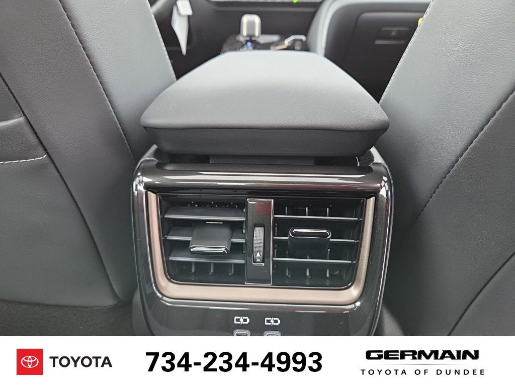 New 2026 Toyota Crown Platinum image 30