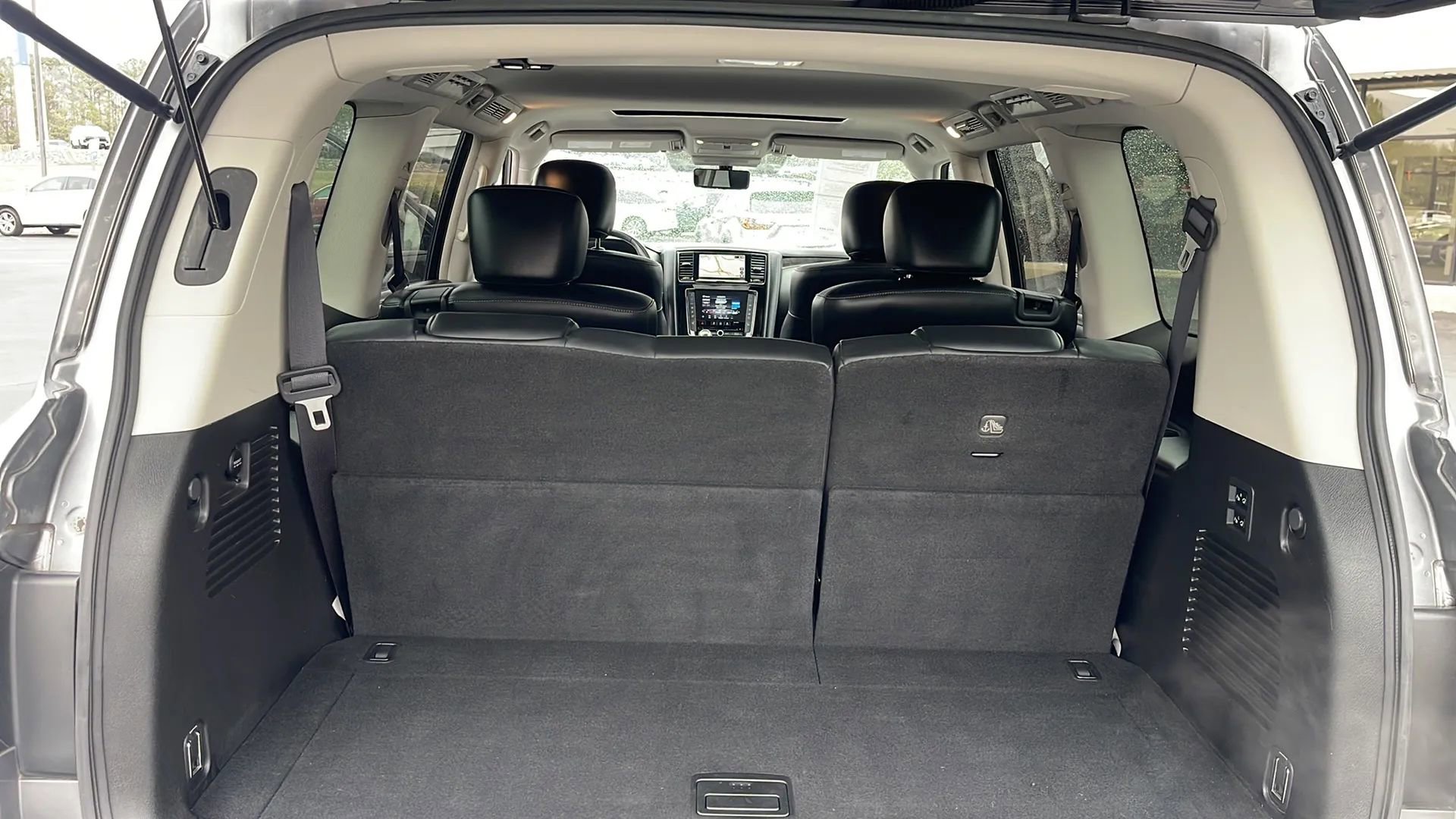 Used 2020 INFINITI QX80 Luxe w/ Proassist Package image 16