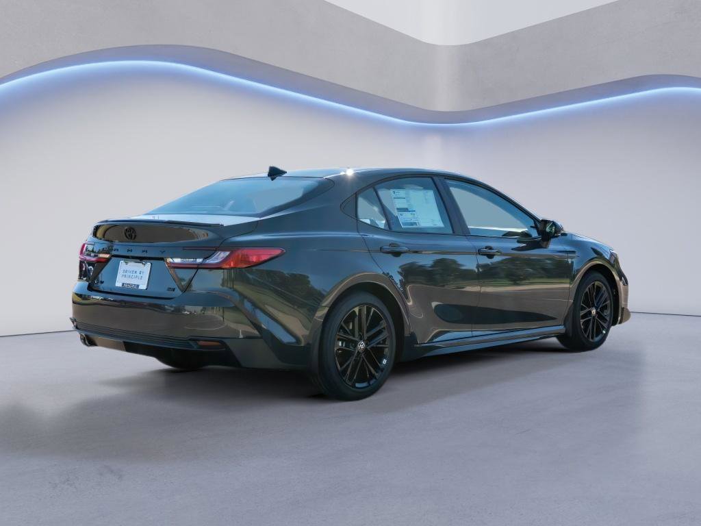 New 2026 Toyota Camry SE image 5