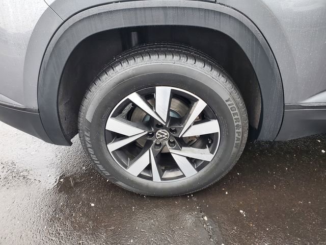 Used 2022 Volkswagen Atlas Cross Sport SE image 9