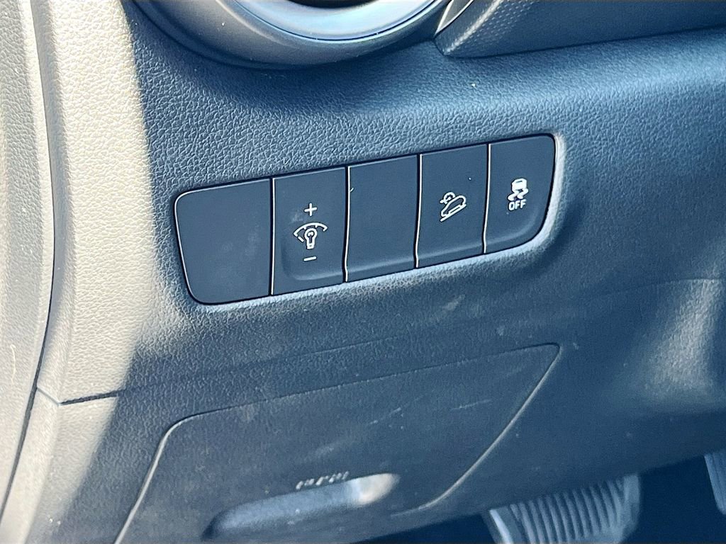 Used 2022 Hyundai Kona SEL w/ Convenience Package AWD/4WD image 10