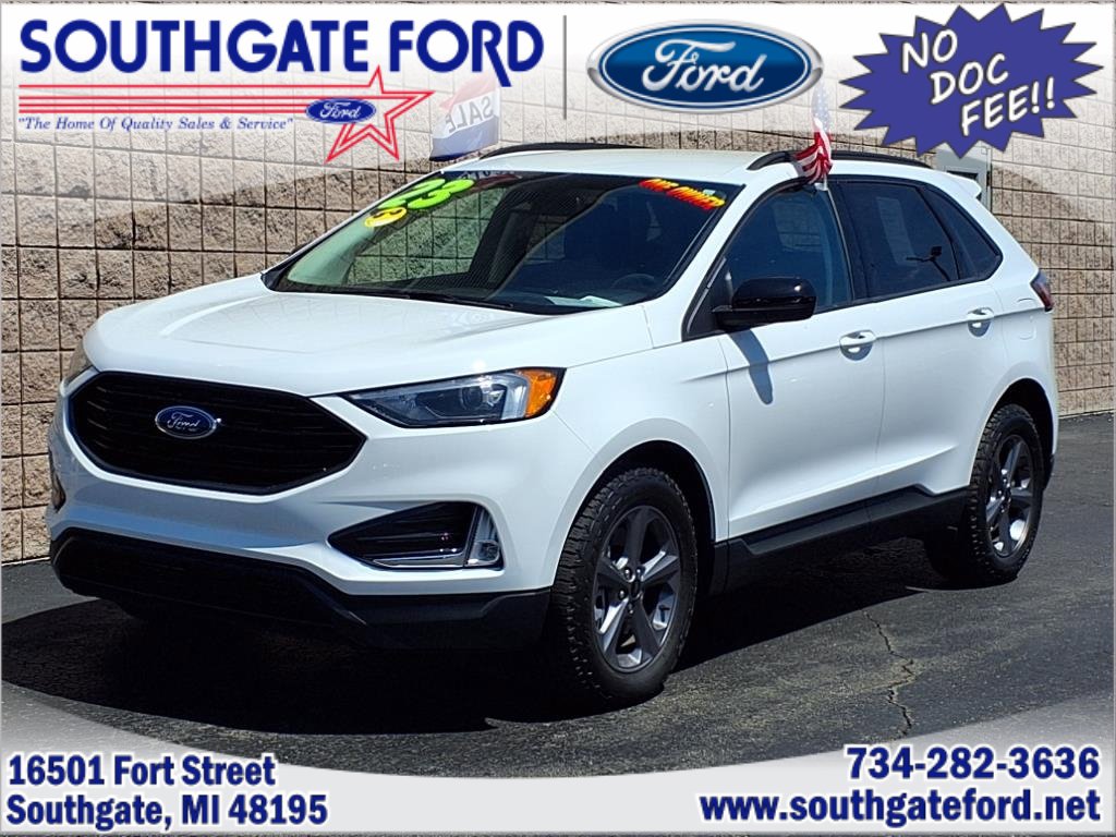 Used 2023 Ford Edge SEL w/ Sport Appearance Package image 1
