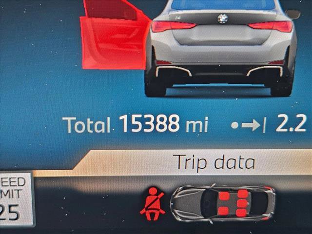 Used 2025 BMW i4 eDrive40 image 11