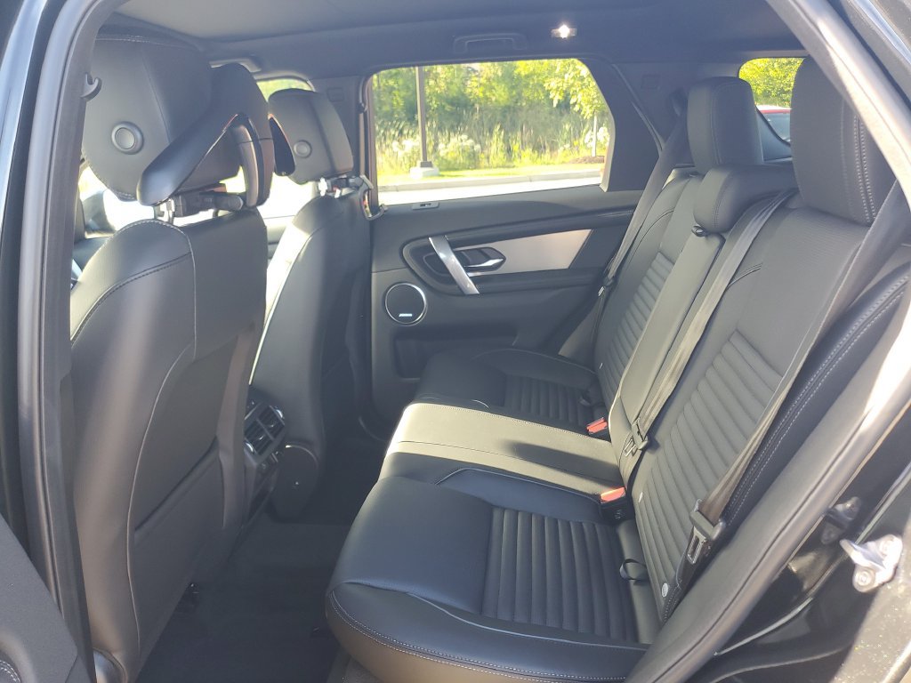 New 2026 Land Rover Discovery Sport Landmark AWD/4WD image 28