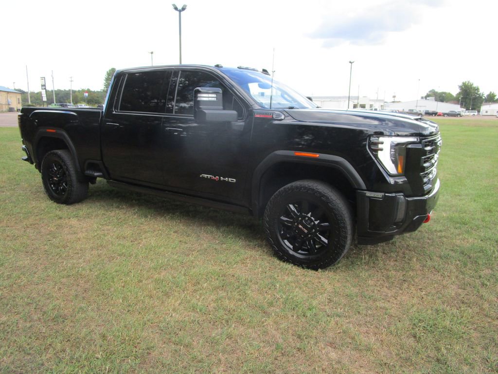 Used 2024 GMC Sierra 2500 AT4 w/ AT4 Premium Plus Package image 5