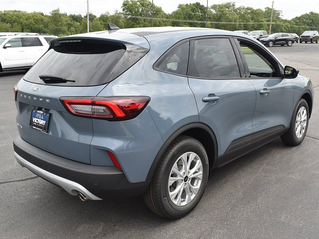 New 2025 Ford Escape Active w/ Tech Pack #1 image 13