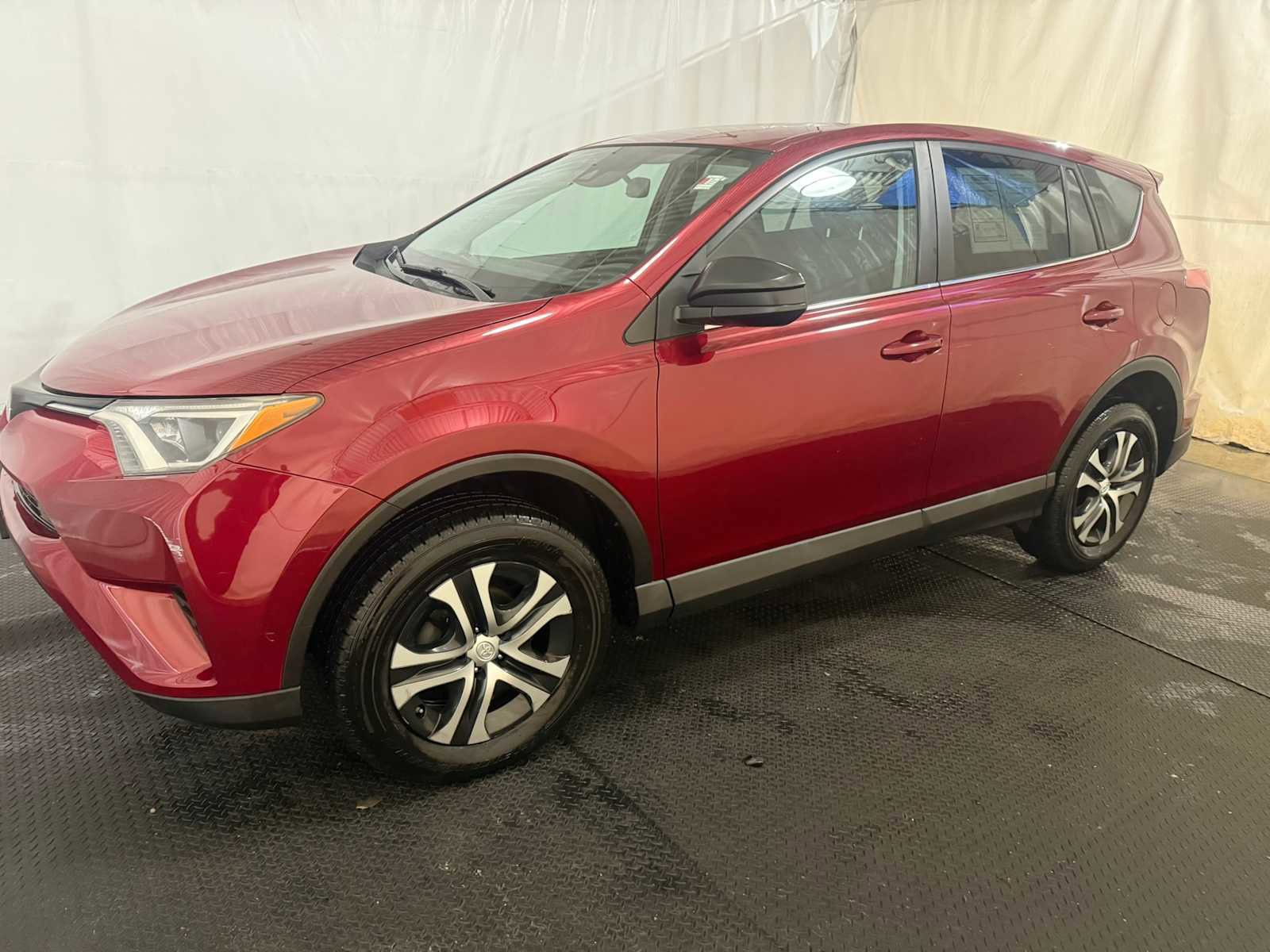 Used 2018 Toyota RAV4 LE w/ All Weather Liner Package image 2