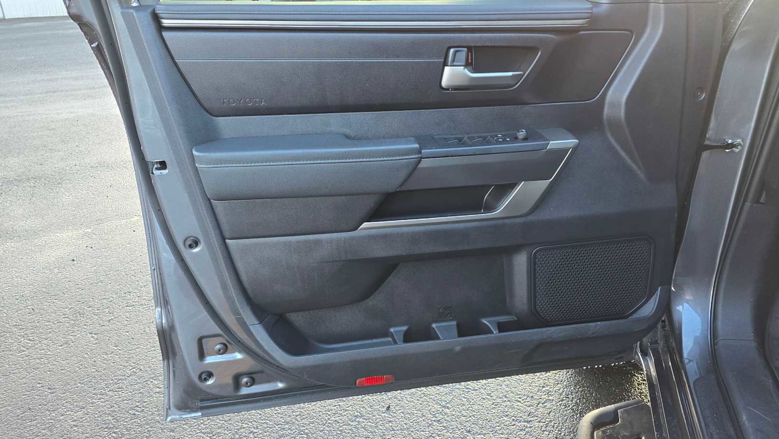 Used 2022 Toyota Tundra SR5 image 23