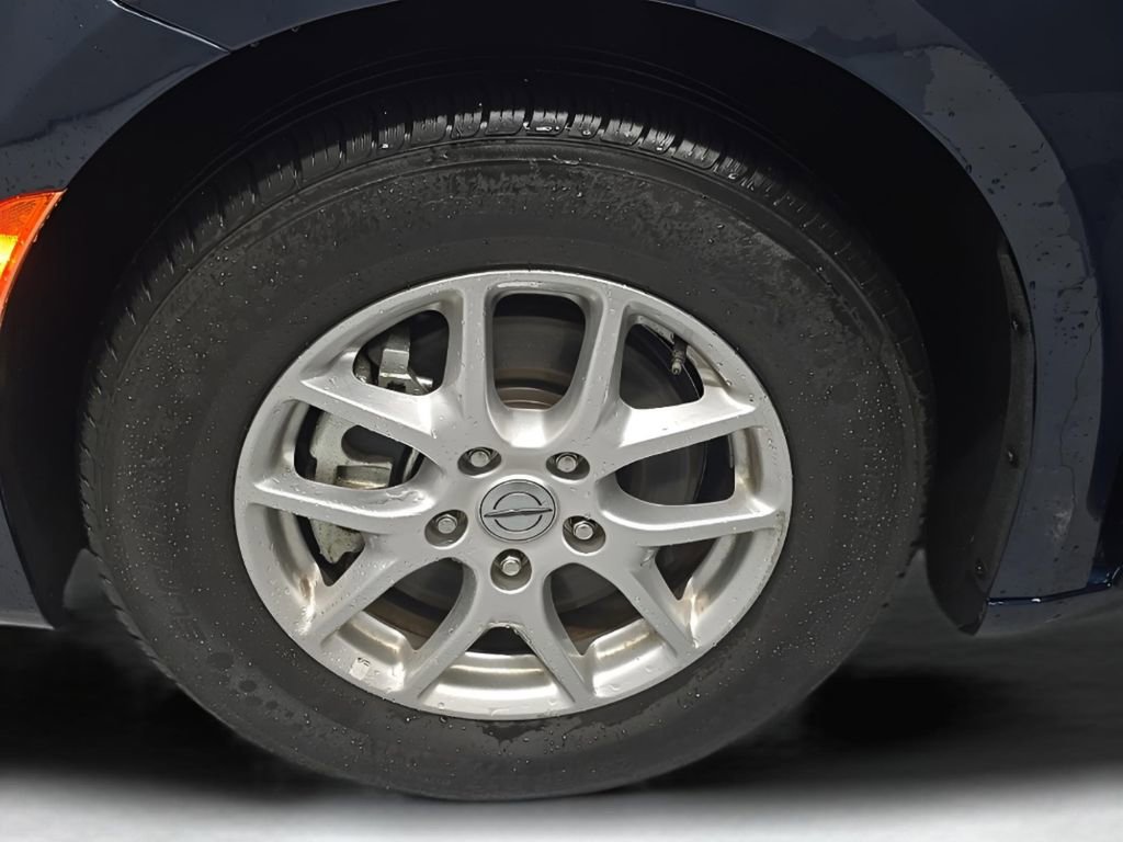 Used 2024 Chrysler Pacifica Touring-L image 32