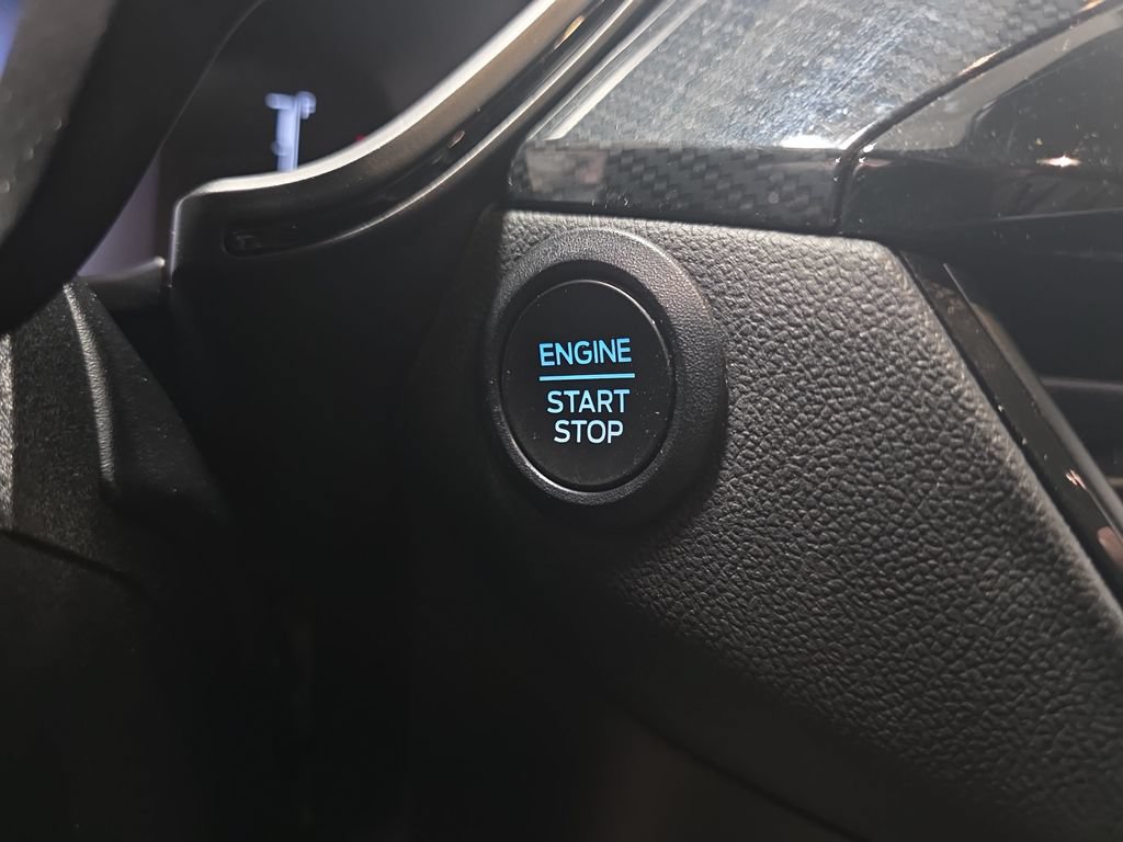 Used 2023 Ford Escape ST-Line FWD image 20
