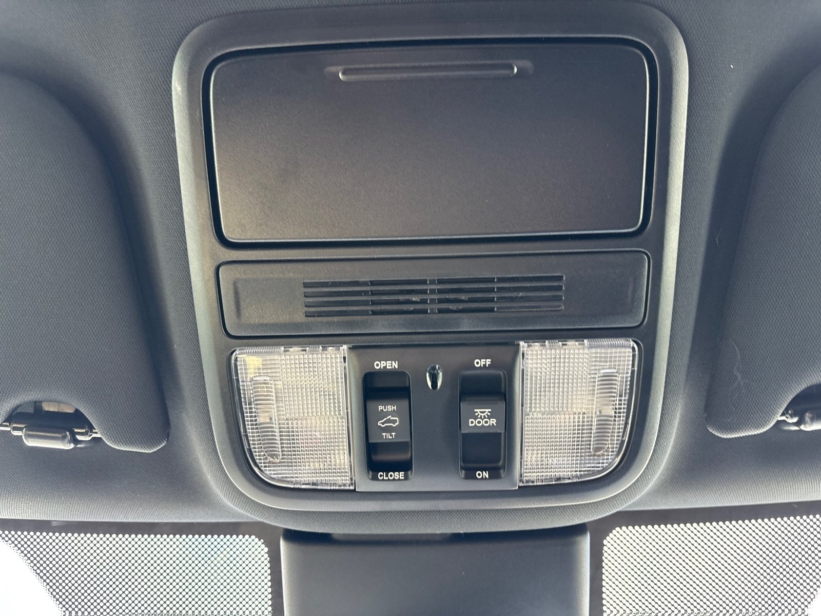 Certified 2026 Honda Odyssey Sport-L image 4
