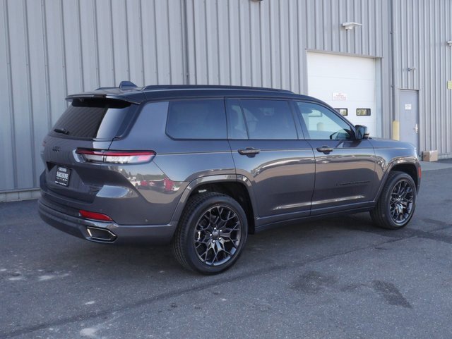 New 2025 Jeep Grand Cherokee L Summit image 16