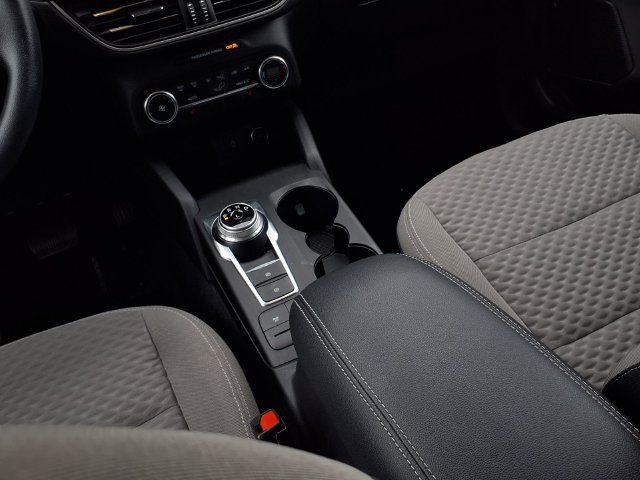 Used 2020 Ford Escape SE AWD/4WD image 10