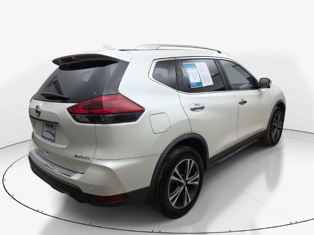 Used 2019 Nissan Rogue SV w/ Premium Package AWD/4WD image 6