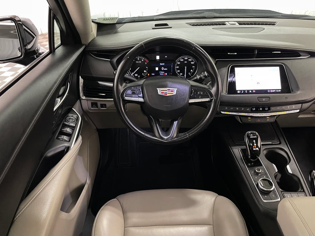 Certified 2020 Cadillac XT4 Premium Luxury w/ Driver Awareness Package AWD/4WD image 25