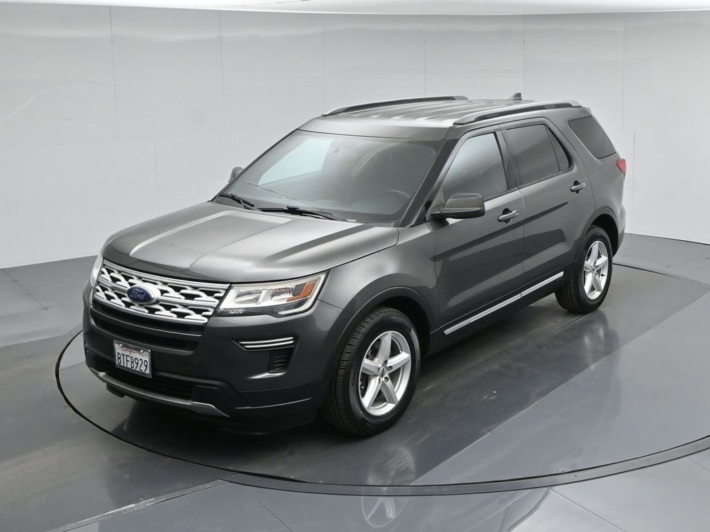 Certified 2018 Ford Explorer XLT image 39