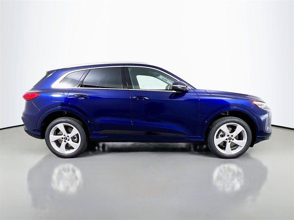 New 2025 Audi Q5 Premium Plus AWD/4WD image 9