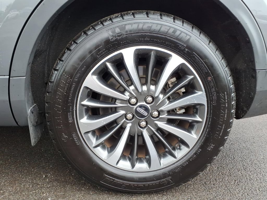 Used 2023 Lincoln Nautilus AWD w/ Premium Package image 25